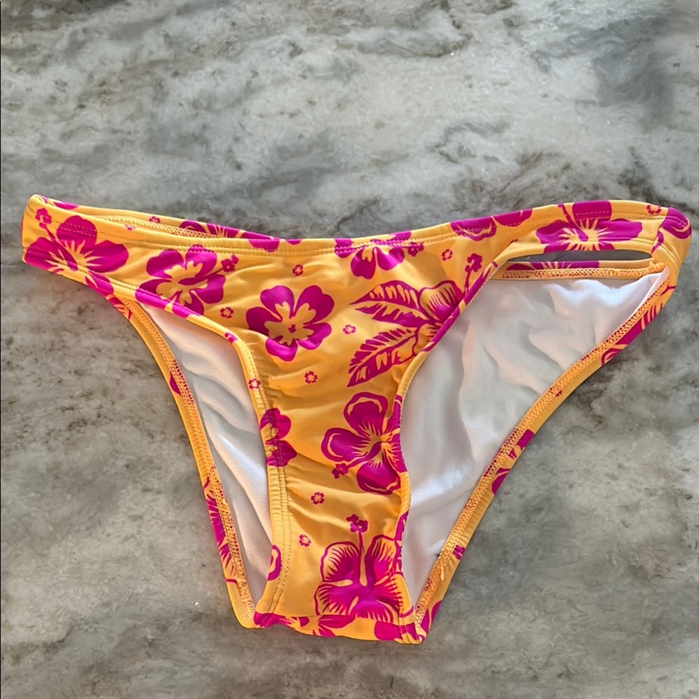 Xhilaration Floral Bikini Bottom